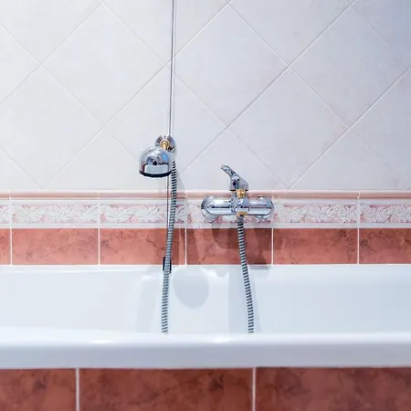 Lo Specchio Sul - The House Of Travelers Apartment *