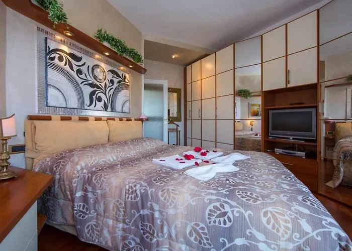 Apartamento Lo Specchio Sul - The House Of Travelers